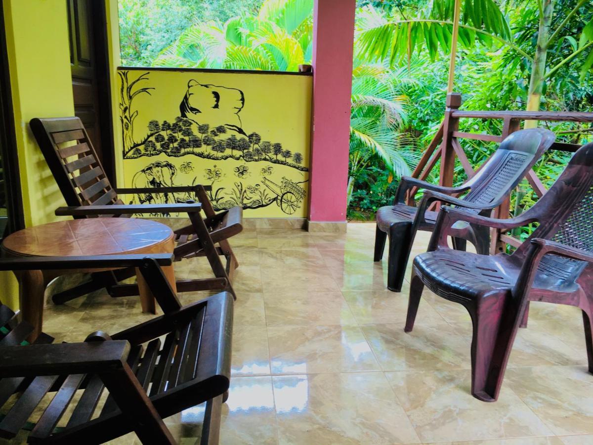 Gangadiya Lodge Σιγκιρίγια Εξωτερικό φωτογραφία