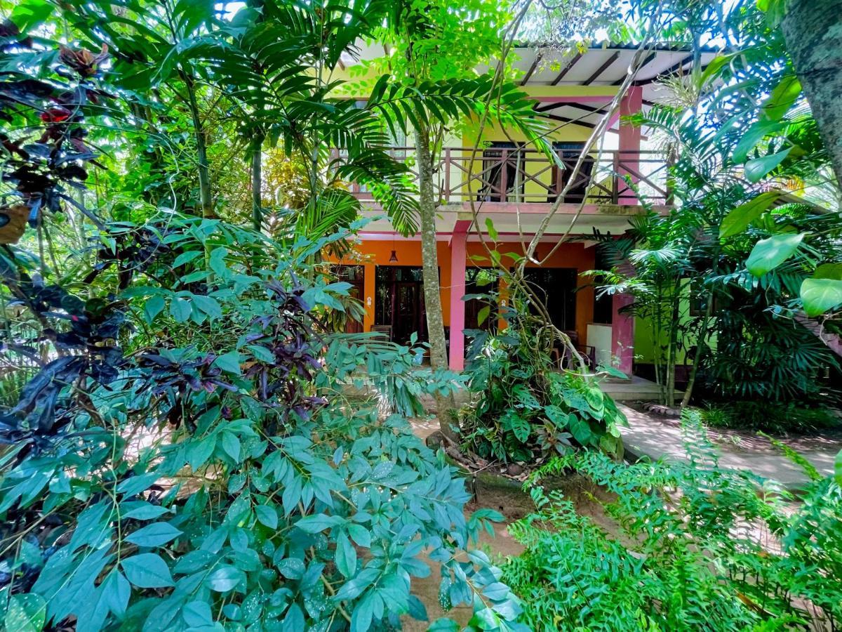 Gangadiya Lodge Σιγκιρίγια Εξωτερικό φωτογραφία