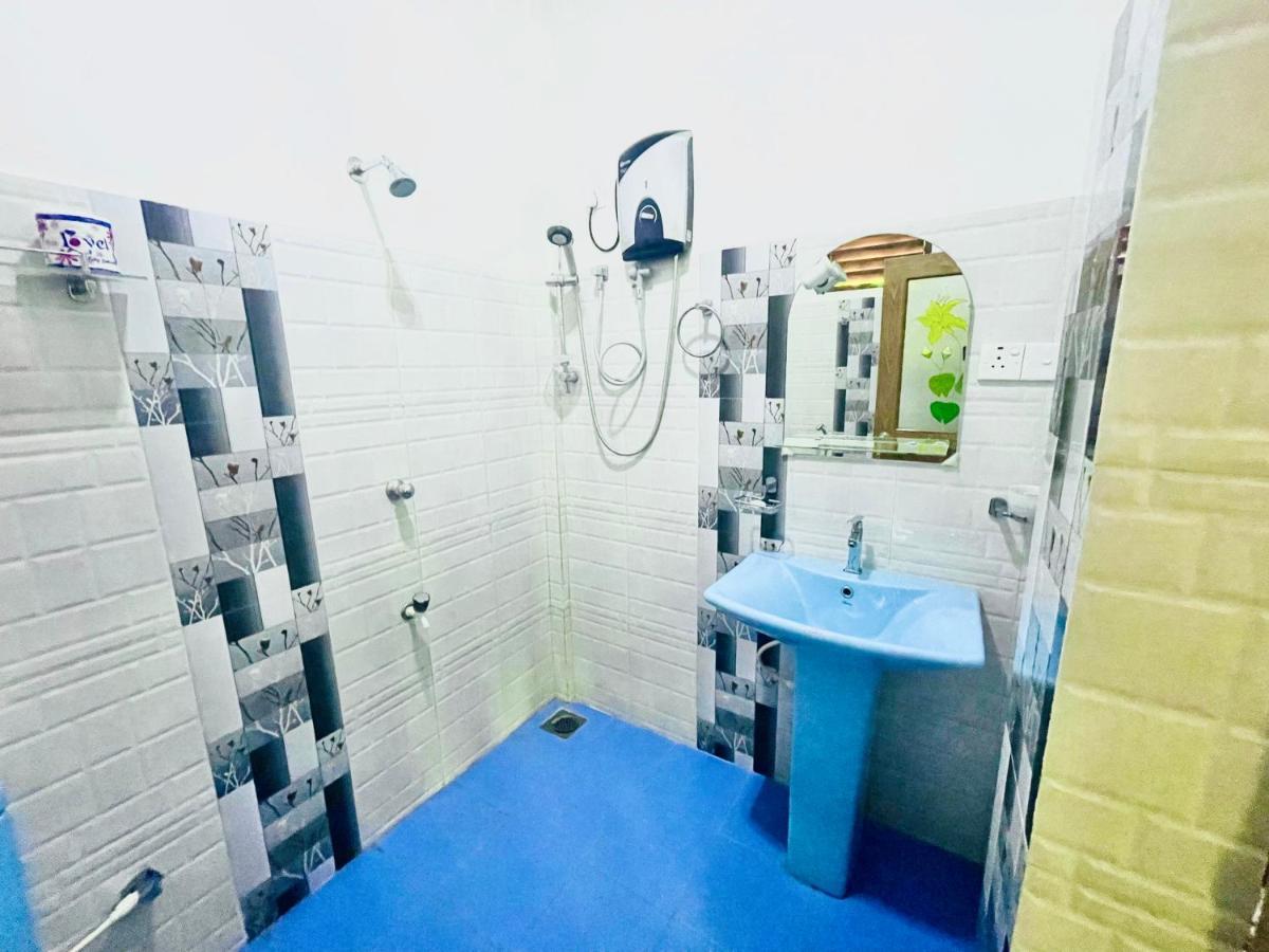 Gangadiya Lodge Σιγκιρίγια Εξωτερικό φωτογραφία