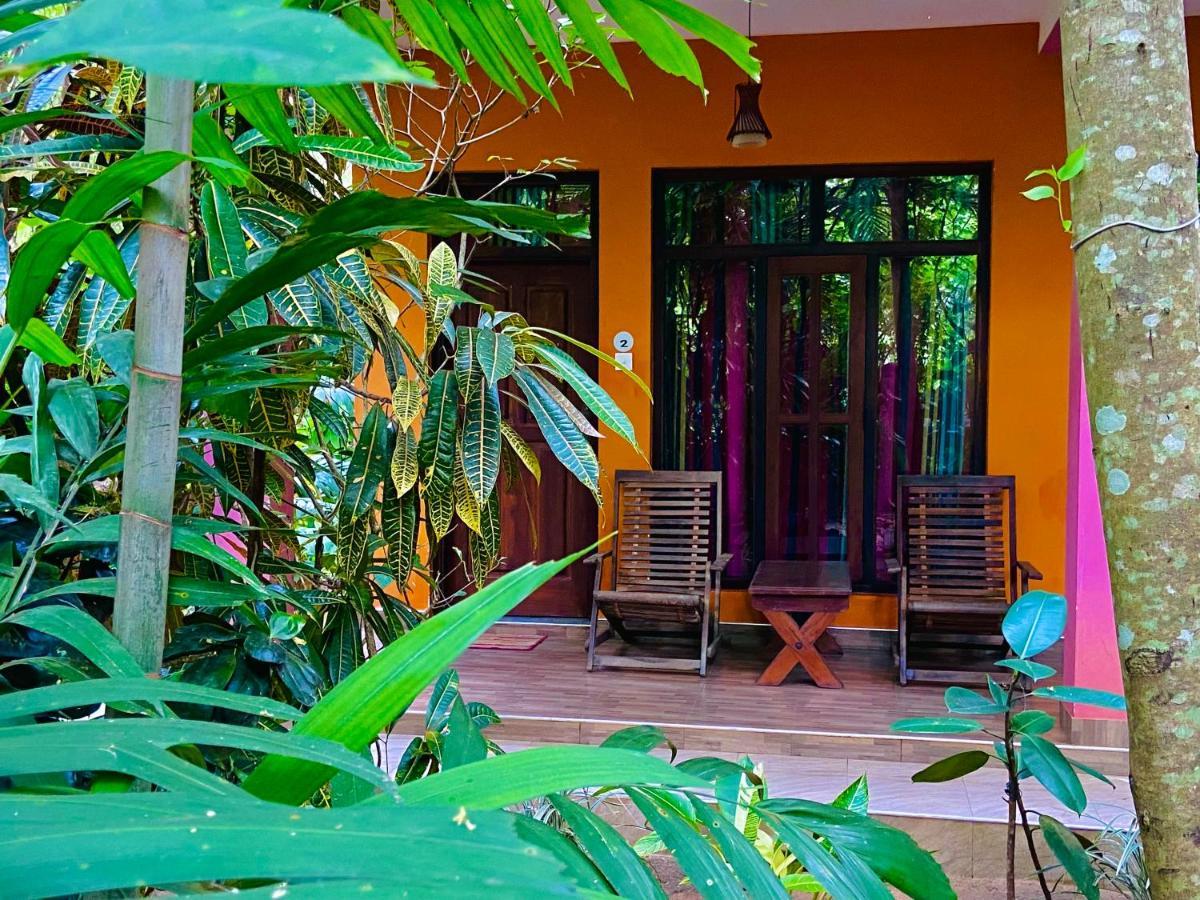 Gangadiya Lodge Σιγκιρίγια Εξωτερικό φωτογραφία