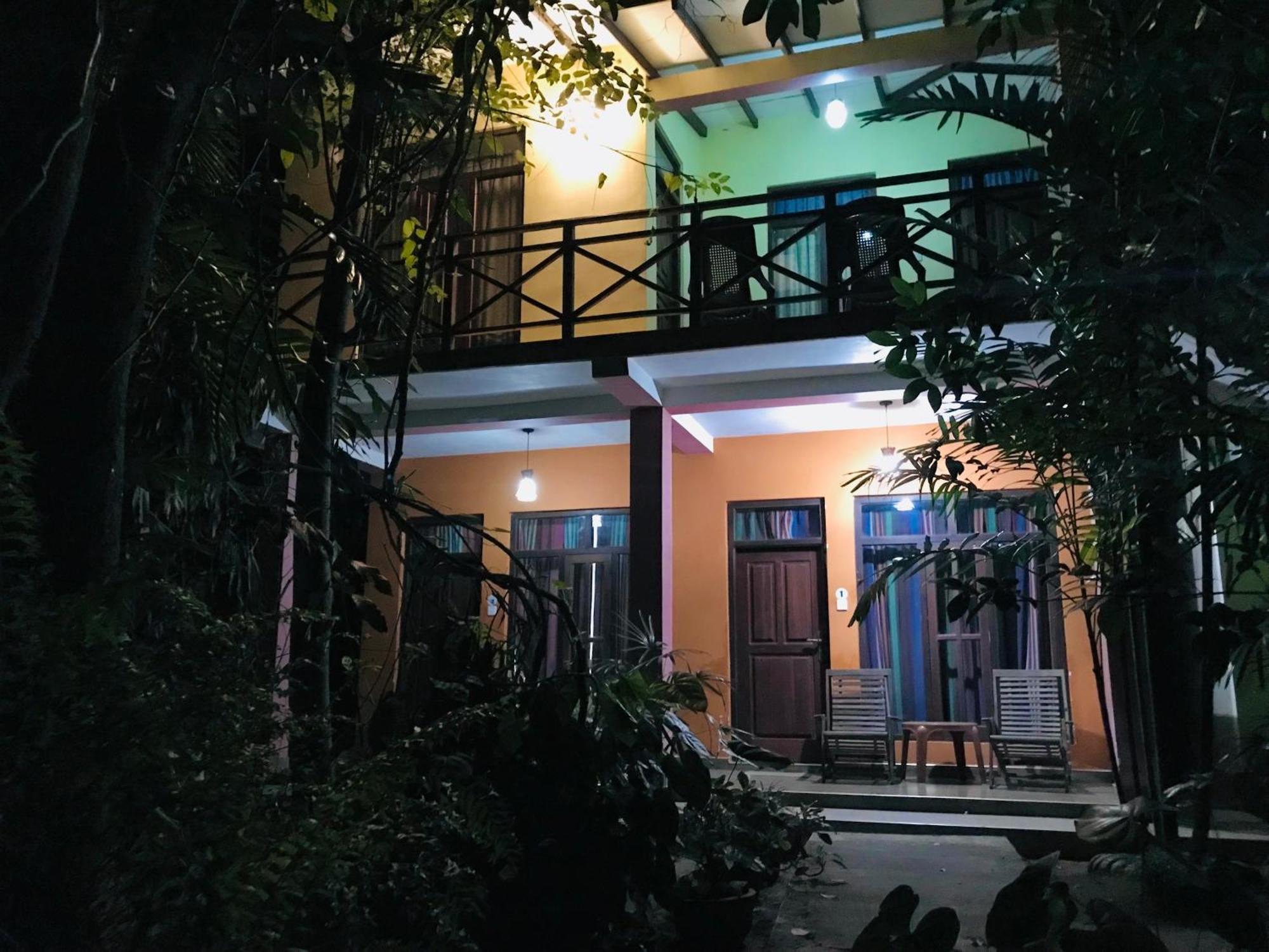 Gangadiya Lodge Σιγκιρίγια Εξωτερικό φωτογραφία